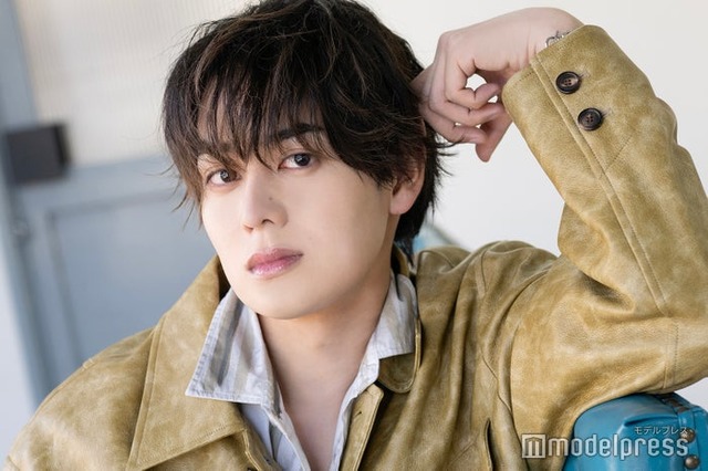 モデルプレスのインタビューに応じた前田大輔（C）モデルプレス