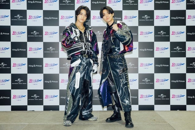 囲み取材に応じたKing ＆ Prince／高橋海人、永瀬廉（提供写真）