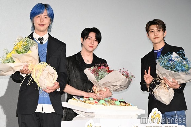 Mrs. GREEN APPLE（左から）藤澤涼架、大森元貴、若井滉斗（C）モデルプレス