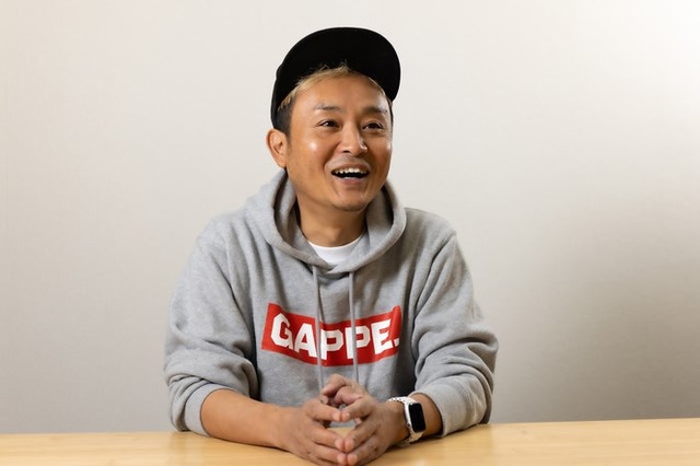 藤野義明ディレクター「モデルプレスカウントダウンマガジン vol.11」（撮影：野間憲治）／東京ニュース通信社刊