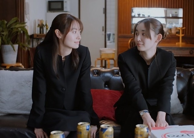 田辺桃子、浅川梨奈「49日の真実」（提供写真）