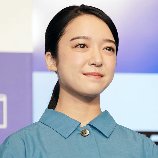 上白石萌音『ちはやふる－めぐり－』オフSHOT公開！広瀬すずも反応「さすがにエモすぎるぞ」