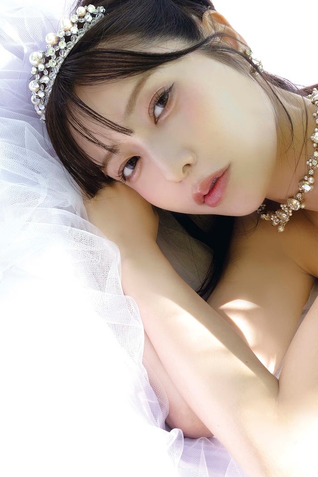 斉藤優里2nd写真集『とけちゃう』（提供写真）