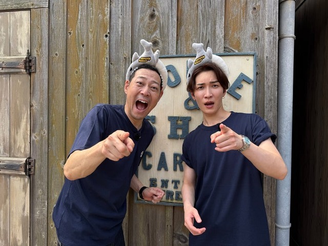 東野幸治、渡辺翔太（C）フジテレビ（C）MINIONS TM &（C）2025 Universal Studios.（C Nintendo TM &（C）Universal Studios & Amblin Entertainment TM &（C）2025 Universal Studios. All rights reserved.