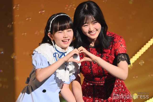 マイカ・ピュ、原菜乃華（C）モデルプレス
