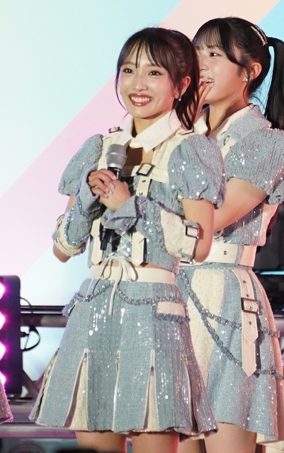向井地美音【写真：竹内みちまろ】