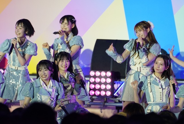 AKB48【写真：竹内みちまろ】