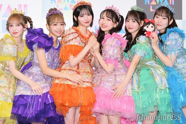 FRUITS ZIPPER／早瀬ノエル、仲川瑠夏、鎮西寿々歌、松本かれん、櫻井優衣、真中まな※月足天音は欠席（C）モデルプレス