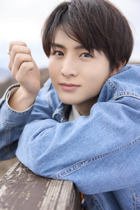 柏木悠、スイートな微笑みに胸キュン！1st写真集は19歳から20歳への“変化”を捉えた1冊に
