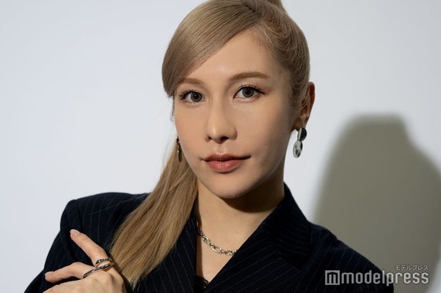 モデルプレスのインタビューに応じたありしゃん（C）モデルプレス