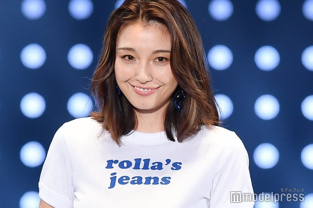セミロングの木下優樹菜（C）モデルプレス