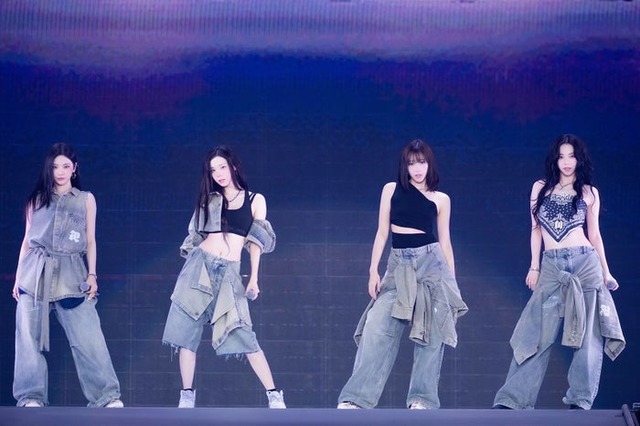 aespa「SMTOWN LIVE 2025 in TOKYO」より（C）田中聖太郎写真事務所