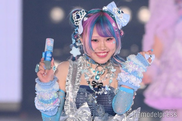ののち（C）モデルプレス
