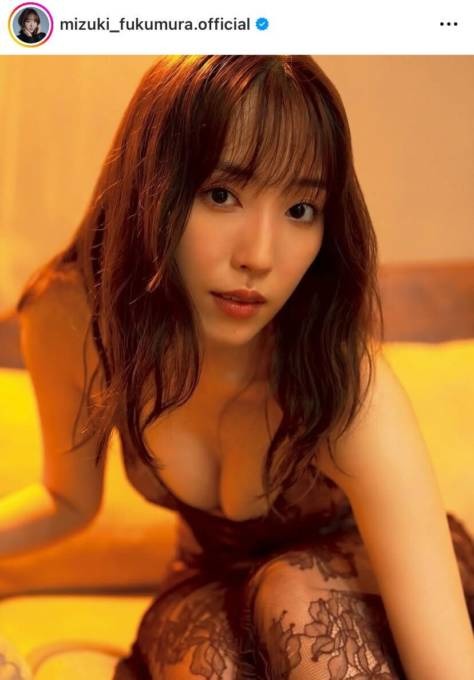 写真集発売決定の譜久村聖、美ボディ披露の先行SHOTにファン悶絶「美しくてセクシーすぎる！」「とんでもない魅力」