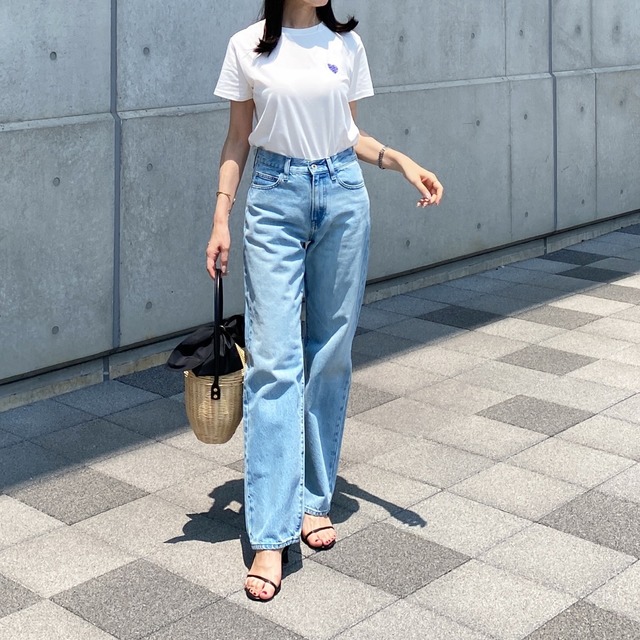 夏の王道鉄板コンビ！白T×デニムを大人が着こなす秘訣とは【40代の毎日コーデ】