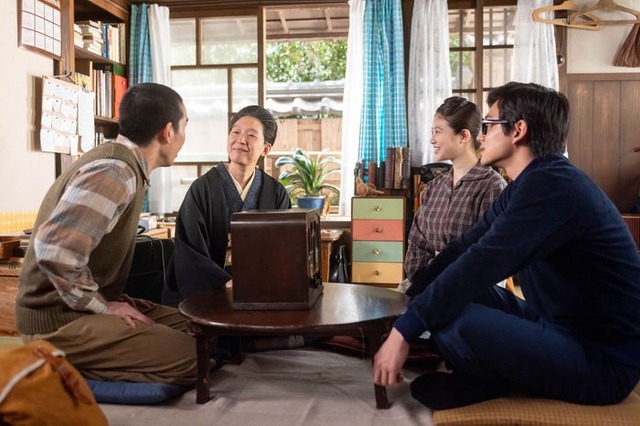 櫻井健人、江口のりこ、今田美桜、北村匠海「あんぱん」第103話（C）NHK