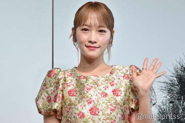 1st写真集「youphoria」発売記念記者会見に出席した川栄李奈（C）モデルプレス