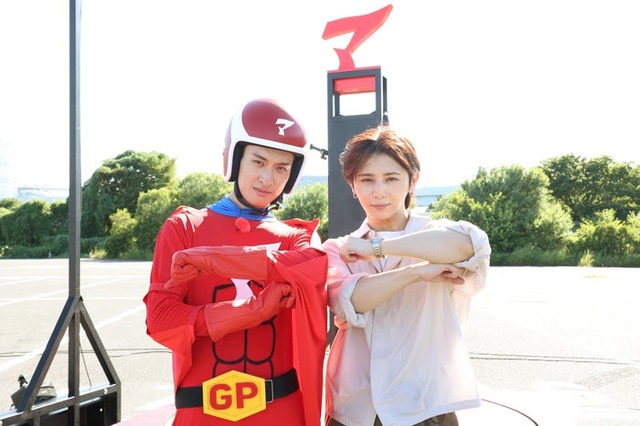 向井康二、山田涼介（C）フジテレビ