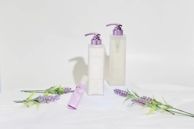 Purunt.、甘く涼やかなひとときを味わう「くつろぎのホワイトラベンダーミルクティーの香り」が数量限定で登場