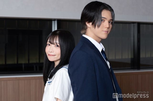 モデルプレスのインタビューに応じた山川ひろみ、RAN（C）モデルプレス