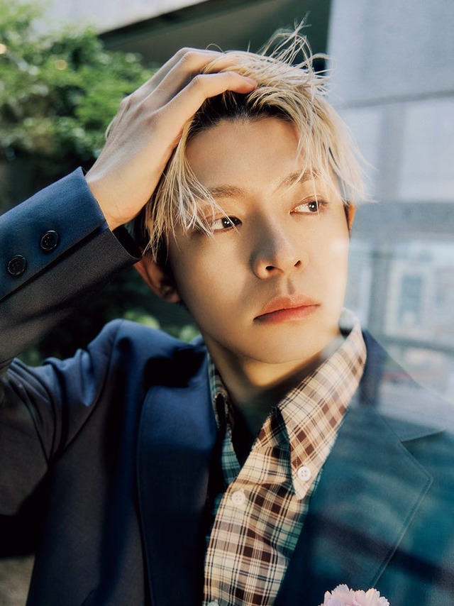 岸優太／Photos：Genki Nishikawa／Styling：Yuji Yasumoto／Hair＆Makeup：Natsumi Terasaki／　Interview : Hazuki Nagamine／Edit＆Text：Hisako Yamazaki