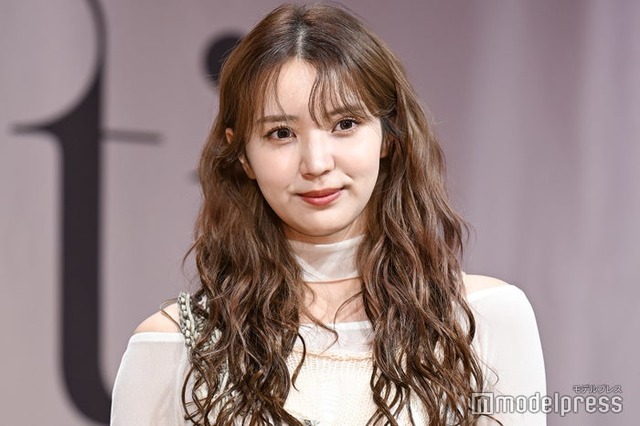 yousti 1st mini Album「yousti」発売記者会見に出席した小林由依（C）モデルプレス