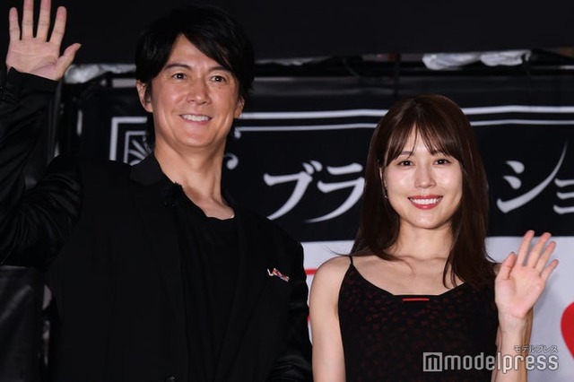 「ブラック・ショーマン」公開直前イベントに出席した福山雅治、有村架純（C）モデルプレス