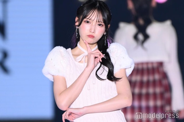 イメチェン前の鈴木瞳美（C）モデルプレス