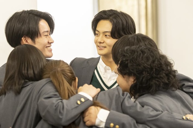 山時聡真、齋藤潤「ちはやふる−めぐり−」最終話（C）日本テレビ