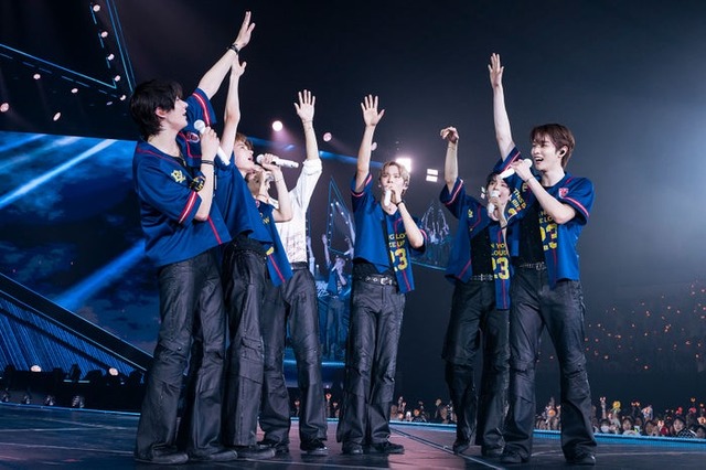 RIIZE（C）田中聖太郎写真事務所