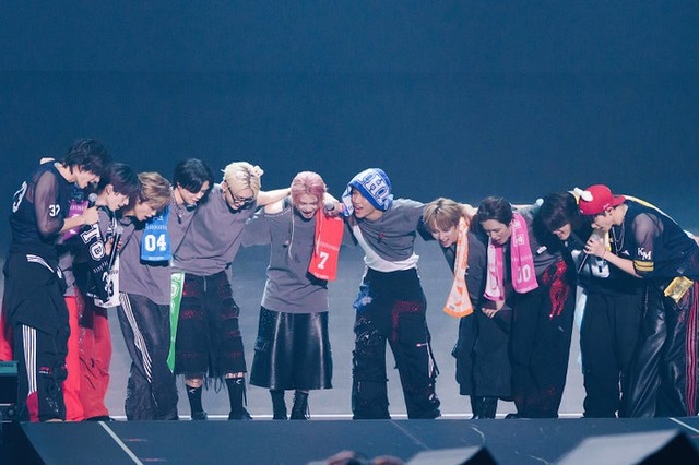 INI（C）LAPONE ENTERTAINMENT ／撮影：田中聖太郎写真事務所