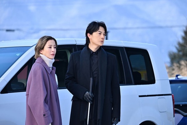 宮沢りえ、福山雅治（C）2025映画「ラストマン」製作委員会