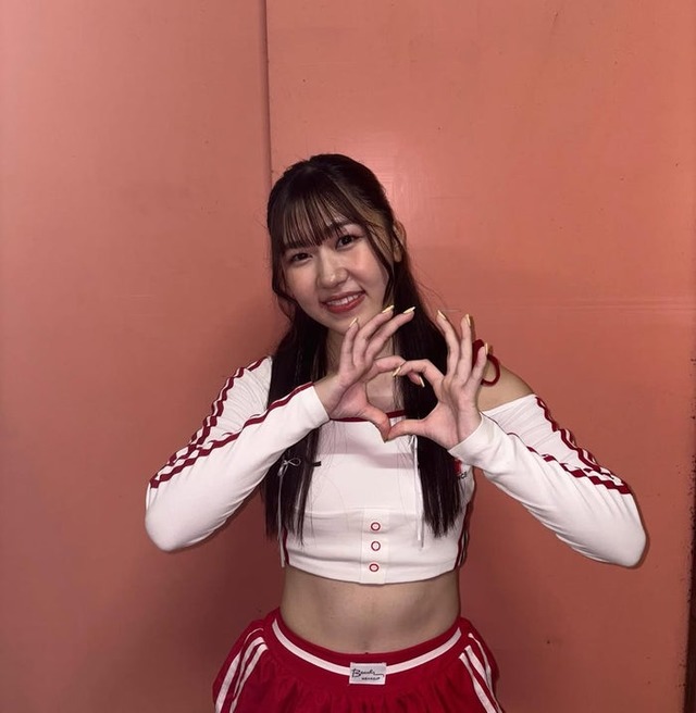 鈴木夢Instagramより