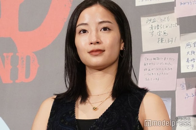 「宝島」公開初日舞台挨拶に出席した広瀬すず（C）モデルプレス