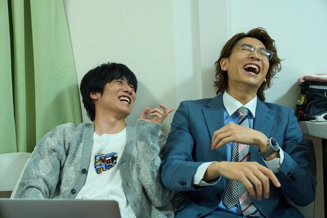 風間俊介、庄司浩平（C）マミタ・libre／「40までにしたい10のこと」