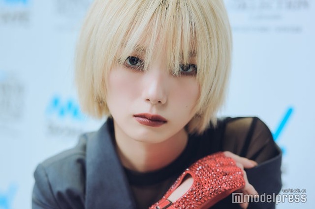 モデルプレスのインタビューに応じた藤吉夏鈴（C）モデルプレス