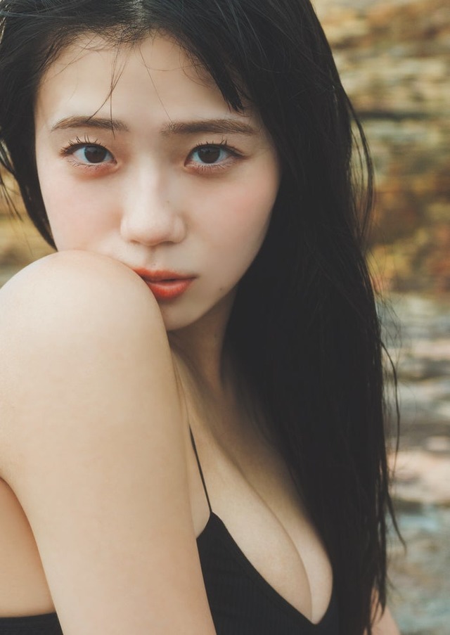 工藤理子（C）HIROKAZU／集英社
