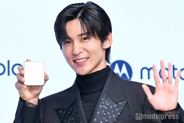 新製品発表会に出席した目黒蓮（C）モデルプレス