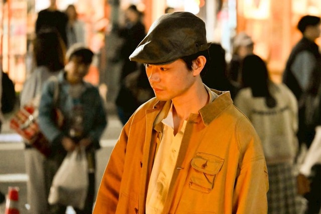菅田将暉「もしもこの世が舞台なら、楽屋はどこにあるのだろう」第1話（C）フジテレビ