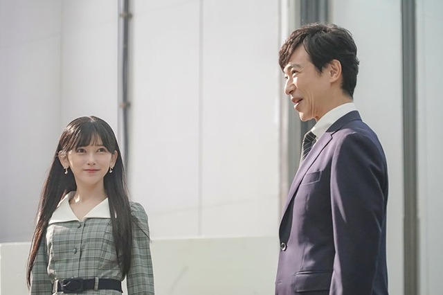池田瑛紗、堺雅人「サムライマック『二兎を追ってもいいじゃないか。』」篇／撮影カット（提供写真）