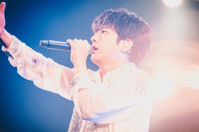 二宮和也「OFFICE NINO HOLDINGS FAN MEETING 2025 “Show Case”」／PHOTO：西槇太一／TEXT：内田正樹