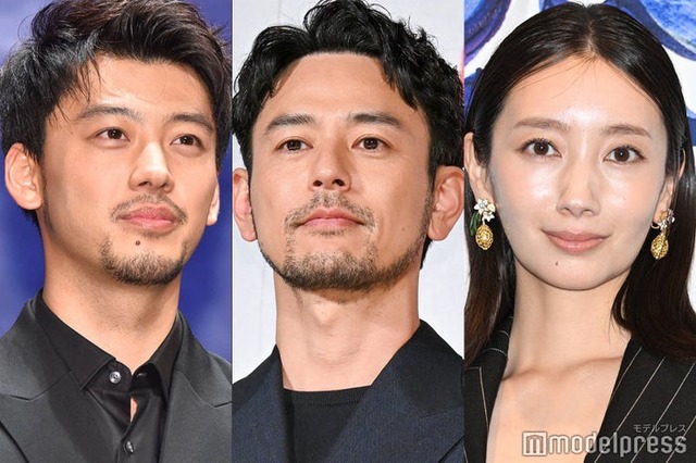 竹内涼真、妻夫木聡、波瑠（C）モデルプレス