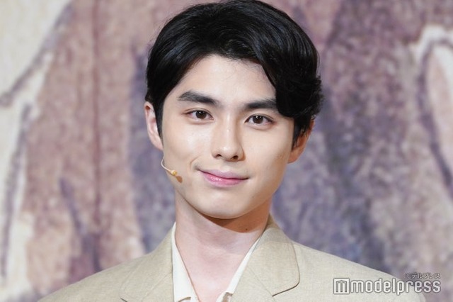 「エノケン」囲み取材に出席した本田響矢（C）モデルプレス