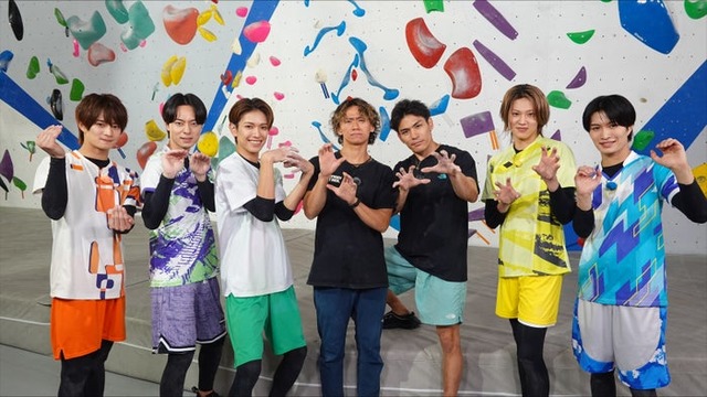 （左から）浮所飛貴、作間龍斗、深田竜生、池田雄大さん、楢崎智亜選手、佐藤龍我、那須雄登（C）BSFUJI