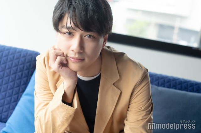 6代目バチェラーの久次米一輝（C）モデルプレス