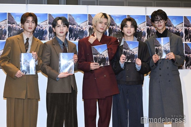 （左から）山中柔太朗、吉田仁人、佐野勇斗、塩崎太智、曽野舜太（C）モデルプレス