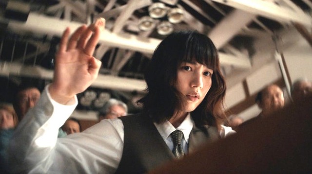 のん「MISS KING / ミス・キング」第3話場面写真（C）AbemaTV, Inc.