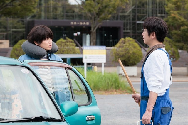 手越祐也、及川光博「ぼくたちん家」第2話（C）日本テレビ