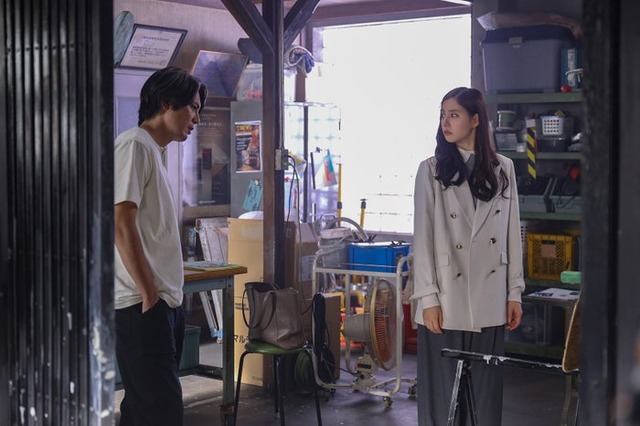 間宮祥太朗、新木優子「良いこと悪いこと」第2話（C）日本テレビ