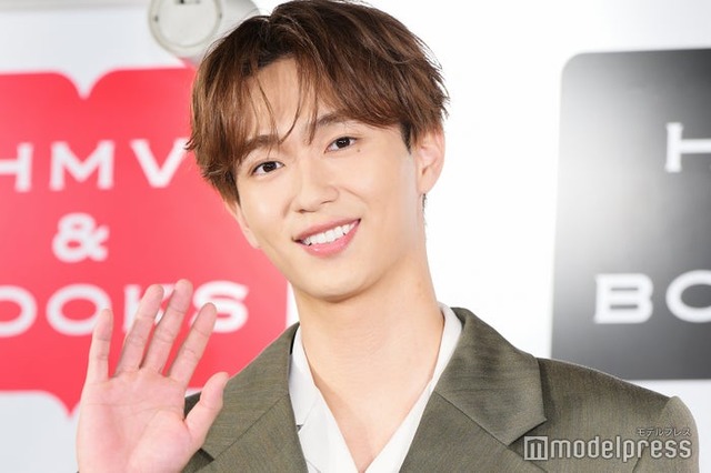 「暁紀」発売記念会見に出席した野村康太（C）モデルプレス